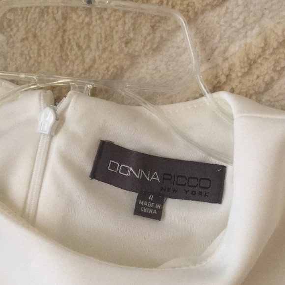 Dress - Picture 3 of 3